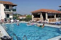 זקינתוס Krinas Aparthotel מראה חיצוני תמונה